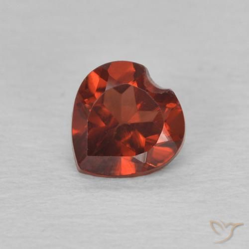 0.65ct Naturel Rouge vif Grenat pyrope, Cœur, VVS-VS