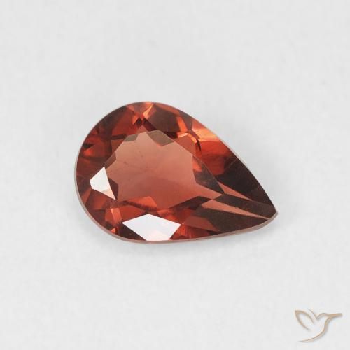 Grenat pyrope Rouge écarlate profond naturelle En forme de poire, 0.71 ct, VS