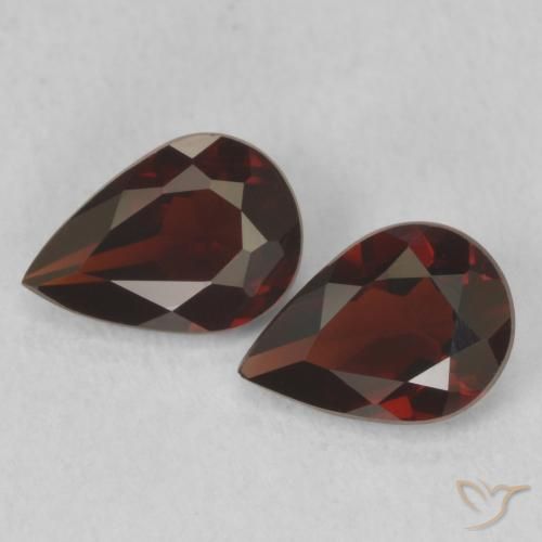1.43ctw Naturel Rouge foncé Grenat pyrope, En forme de poire, VVS-VS