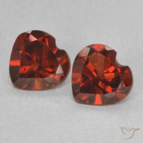 1.01ctw Naturel Rouge Sangria Grenat pyrope, Cœur, VVS-VS