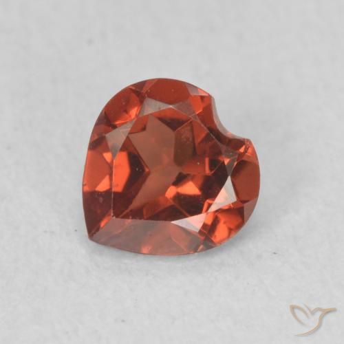 0.57ct Naturel Rouge écarlate Grenat pyrope, Cœur, VVS