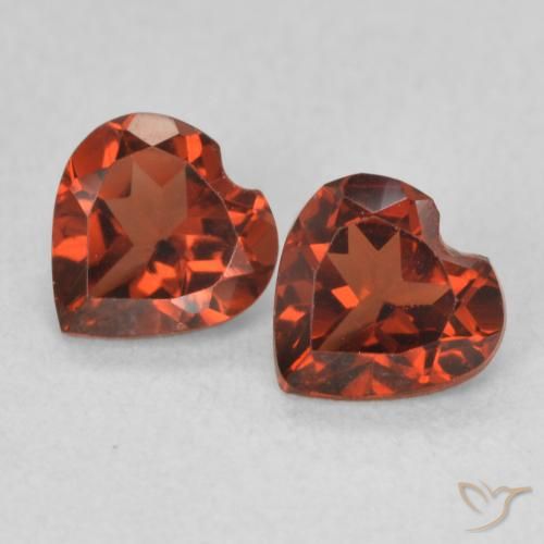 1.09ctw Naturel Rouge intense Grenat pyrope, Cœur, VVS-VS