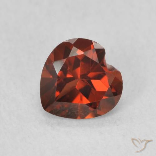 0.58ct Naturel Rouge groseille Grenat pyrope, Cœur, VS