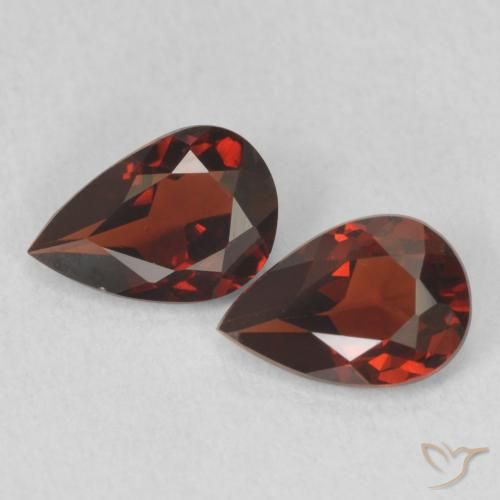 1.25ctw Naturel Rouge groseille Grenat pyrope, En forme de poire, VVS-VS