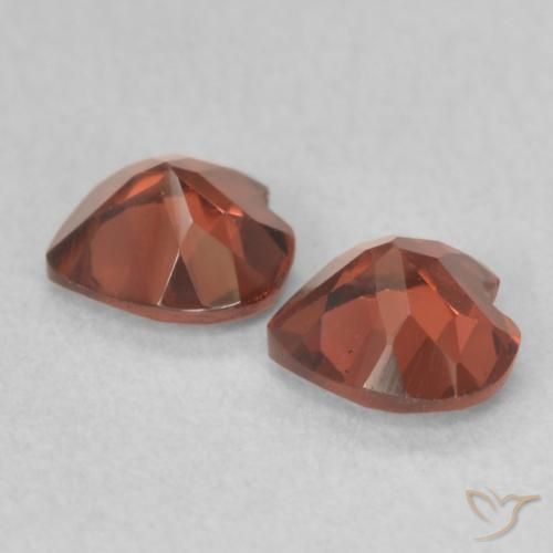 Shop natural 1.11ct Rouge vif Grenat pyrope gems, Cœur, from États Unis at GemSelect. In stock, global shipping!