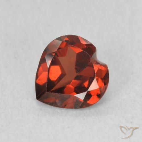 0.59ct Naturel Rouge groseille Grenat pyrope, Cœur, VVS
