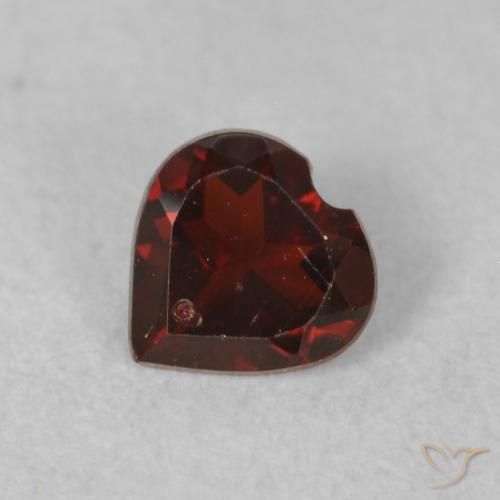 0.56ct Naturel Rouge foncé Grenat pyrope, Cœur, VS