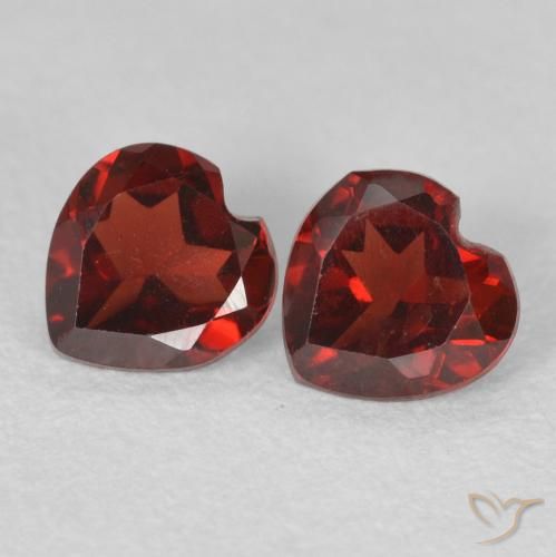 1.07ctw Naturel Rouge Sangria Grenat pyrope, Cœur, VS