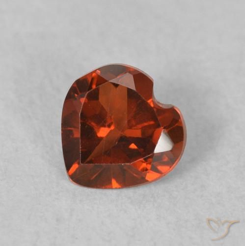 0.52ct Naturel Rouge vif Grenat pyrope, Cœur, VVS-VS