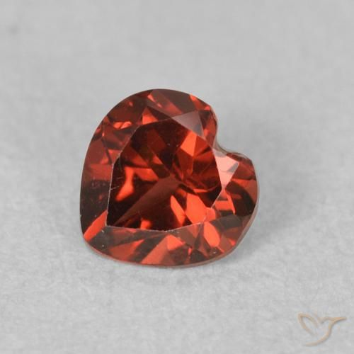 0.64ct Naturel Rouge groseille Grenat pyrope, Cœur, VVS-VS