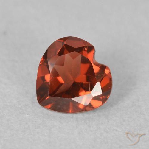 0.60ct Naturel Rouge cramoisi profond Grenat pyrope, Cœur, VVS-VS
