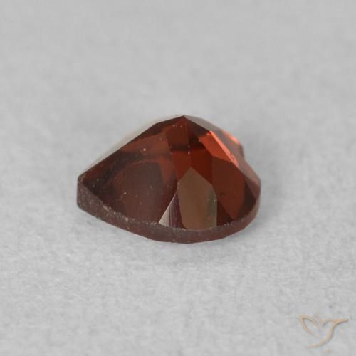 Grenat pyrope Rouge groseille naturelle Cœur, 0.64 ct, VS