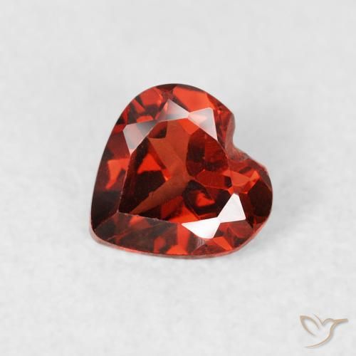0.54ct Naturel Rouge vif Grenat pyrope, Cœur, VS