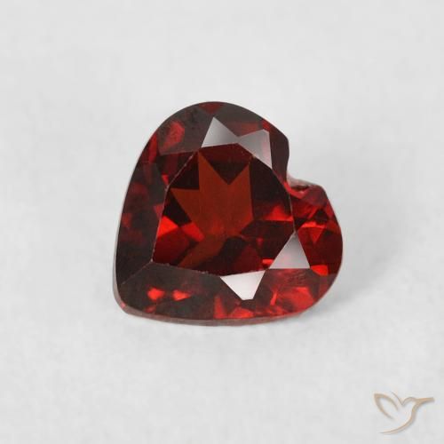 0.57ct Naturel Rouge groseille Grenat pyrope, Cœur, VS