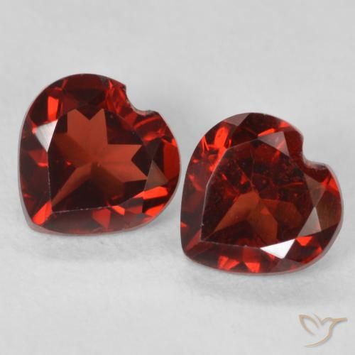 1.09ctw Naturel Rouge intense Grenat pyrope, Cœur, VVS-VS