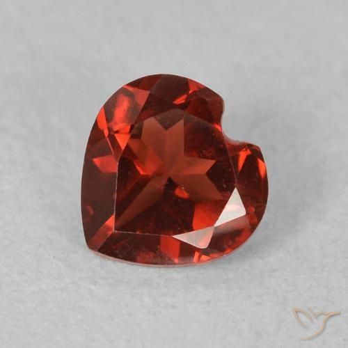 0.61ct Naturel Rouge vif Grenat pyrope, Cœur, VS