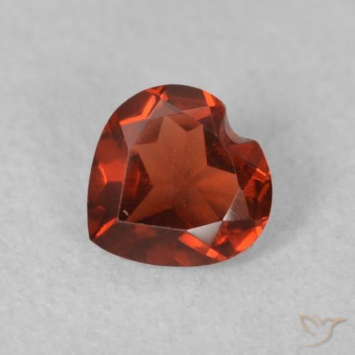 0.47ct Naturel Rouge vif Grenat pyrope, Cœur, VVS-VS