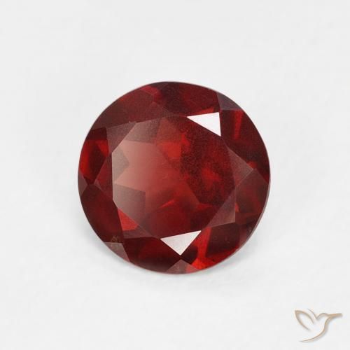 Grenat pyrope Rouge moyen naturelle Tour, 0.86 ct, VS