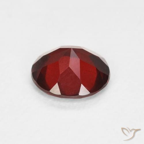 Grenat pyrope Rouge moyen naturelle Tour, 0.86 ct, VS