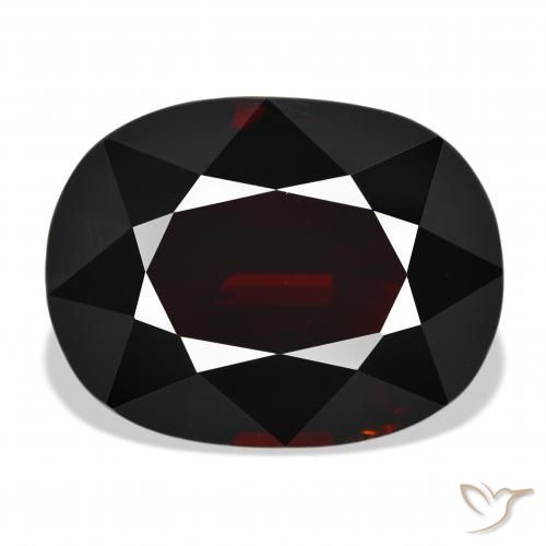 34.78ct Naturel Rouge foncé Grenat pyrope, ovale, VVS