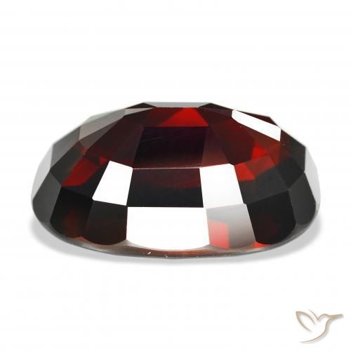 Grenat pyrope Rouge noirâtre naturelle ovale, 21.89 ct, IF