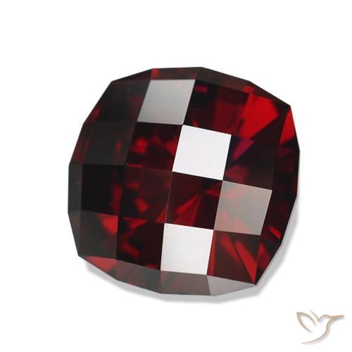 Grenat pyrope Rouge foncé naturelle Coussin, 4.67 ct, VVS