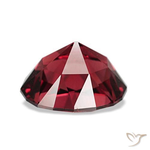 Grenat pyrope rouge naturelle coupe ovale, 3,12 ct, VVS