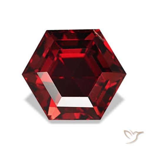 Grenat pyrope rouge naturelle forme fantaisie, 2,14 ct, VS