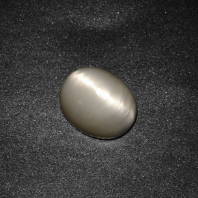 Quartz Œil de Chat Fumée naturelle Coupe ovale, 3.26 ct, Opaque