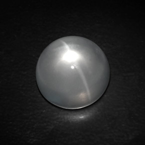 Quartz cat's eye blanc naturelle coupe roude, 10,84 ct, transparent