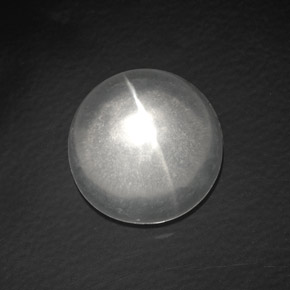 Quartz Œil de Chat Blanc naturelle Coupe roude, 7.70 ct, Transparent
