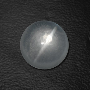 Quartz œil de chat blanc naturelle coupe roude, 8,07 ct, transparent