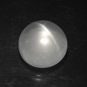 Quartz Œil de Chat Blanc naturelle Coupe roude, 8.86 ct, Transparent