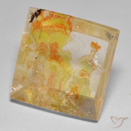 Quartz avec marcassite Jaune doré naturelle Carré, 21.57 ct, Transparent