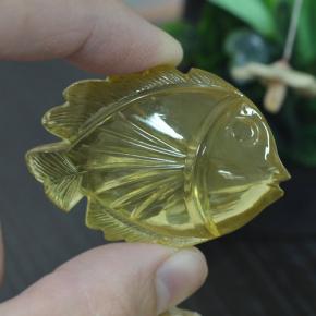 Quartz jaune naturelle forme fantaisie, 100,05 ct, transparent