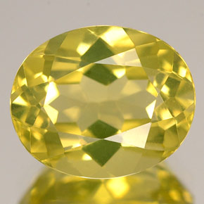 Quartz jaune naturelle coupe ovale, 3,61 ct, VVS-VS