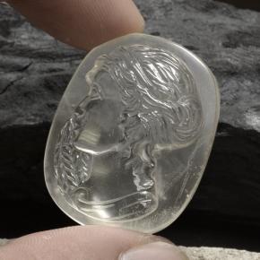 Quartz blanc naturelle coupe ovale, 74,59 ct, transparent