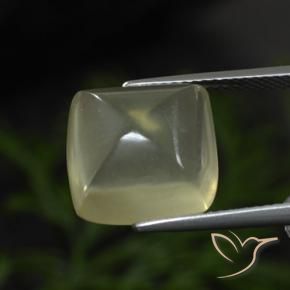 Quartz Jaune verdâtre clair naturelle Coussin, 8.50 ct, Transparent