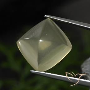 Quartz Jaune verdâtre clair naturelle Coussin, 8.50 ct, Transparent