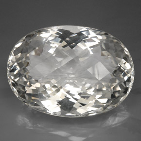 Quartz blanc naturelle coupe ovale, 418,80 ct, IF