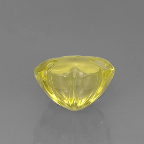 Quartz jaune naturelle forme fantaisie, 10,56 ct, transparent