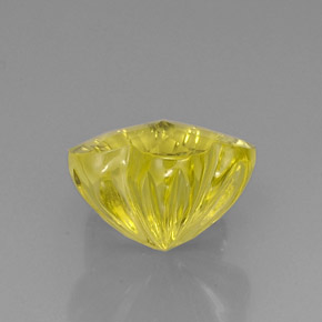 Quartz jaune naturelle taille fleur, 9,84 ct, transparent