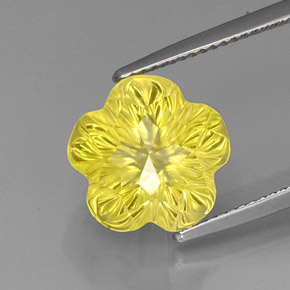 Quartz jaune naturelle taille fleur, 7,86 ct, transparent