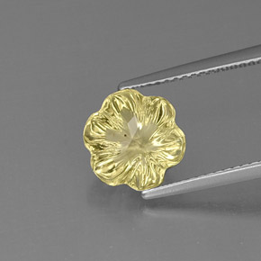 Quartz jaune naturelle taille fleur, 2,98 ct, transparent