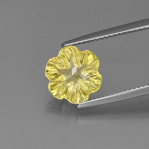 Quartz jaune naturelle taille fleur, 3,40 ct, transparent