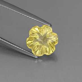 Quartz jaune naturelle taille fleur, 3,40 ct, transparent