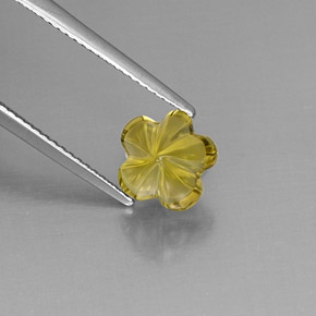 Quartz jaune naturelle taille fleur, 2,52 ct, transparent