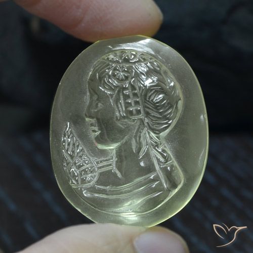 36.75ct Naturel Jaune verdâtre très clair Quartz, Fantaisie, Transparent