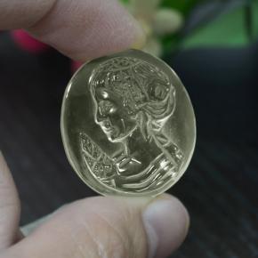 Quartz Jaune clair naturelle Coupe ovale, 30.49 ct, Transparent