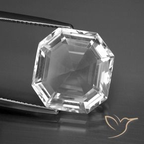 Quartz Blanc clair naturelle Octogone / coupe Émeraude, 11.25 ct, VVS